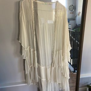 Urban outfitters white kimono